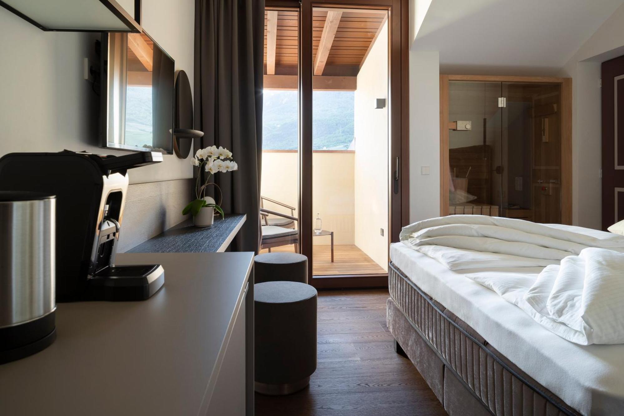 Ansitz Battisti Suites (Adults Only) Caldaro Esterno foto