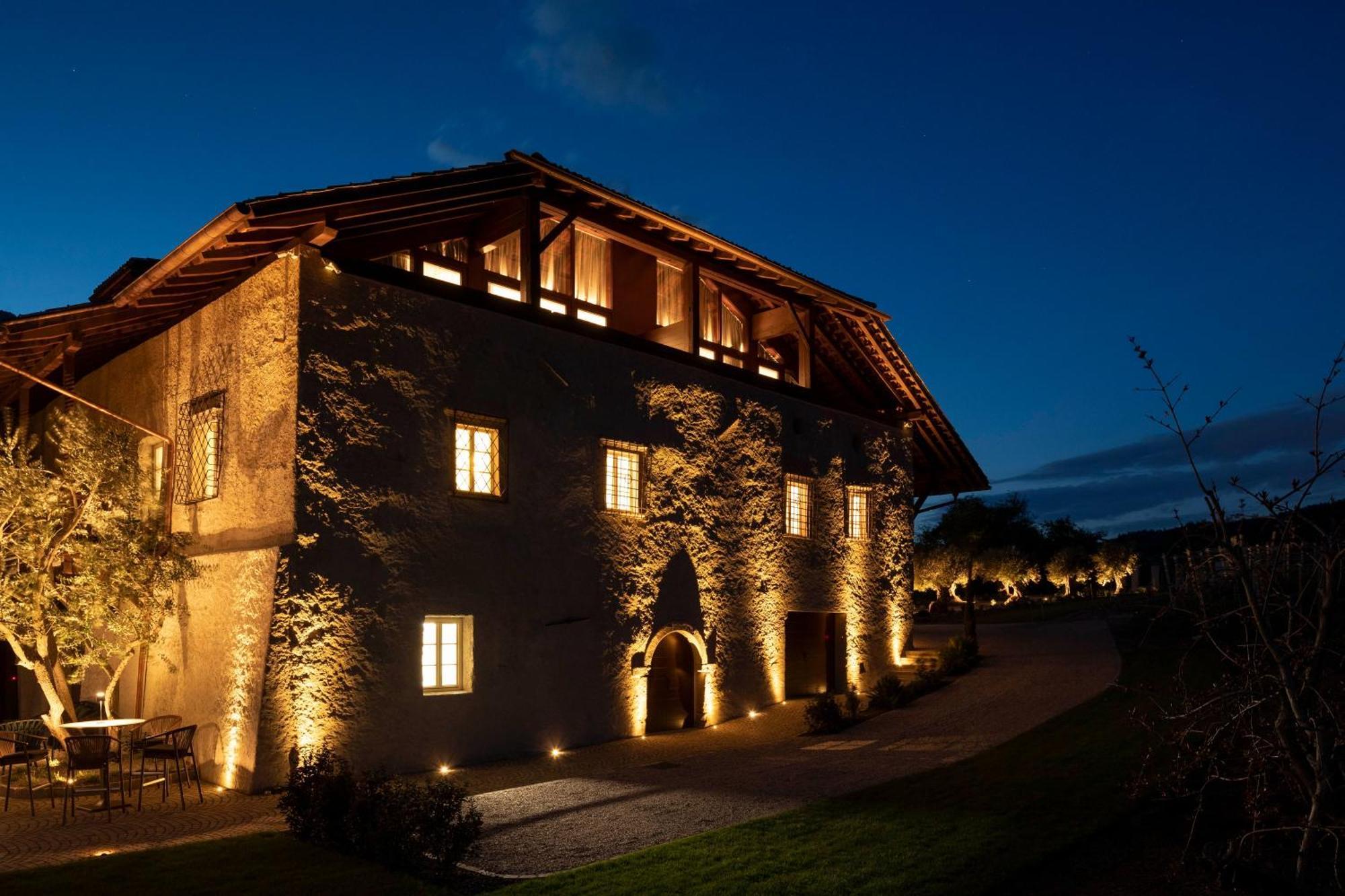 Ansitz Battisti Suites (Adults Only) Caldaro Esterno foto