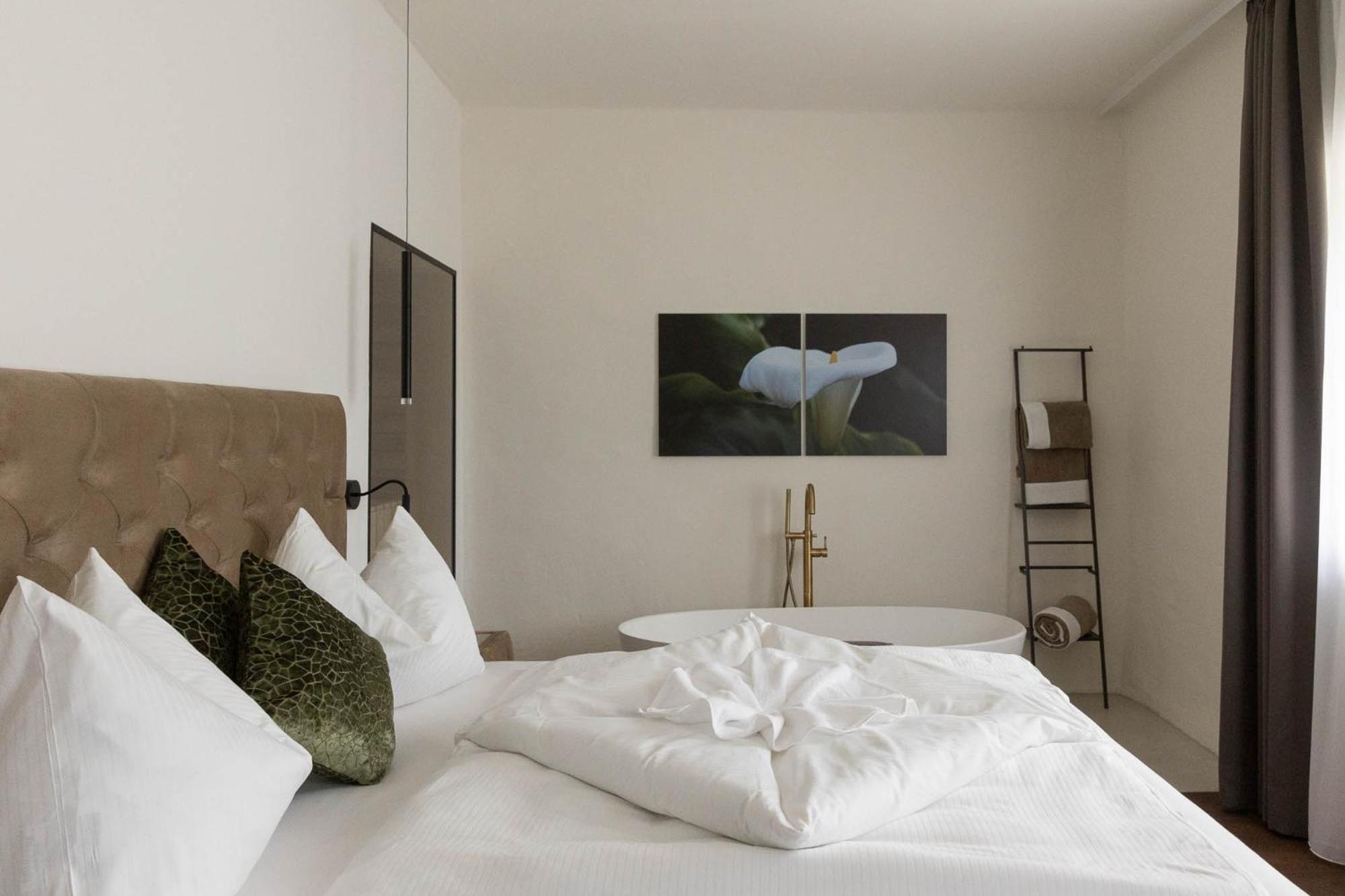 Ansitz Battisti Suites (Adults Only) Caldaro Camera foto